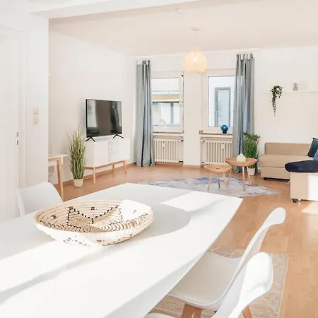 Center Terrace Dream * クレーフェルト