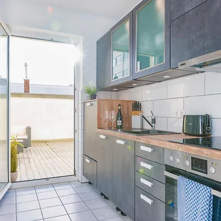 アパート Center Terrace Dream クレーフェルト