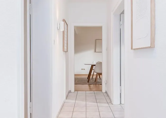 Center Terrace Dream * קרפלד