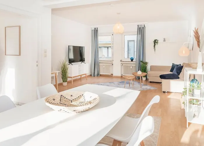 Center Terrace Dream * קרפלד